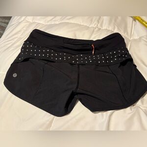 Lululemon Shorts Size 4